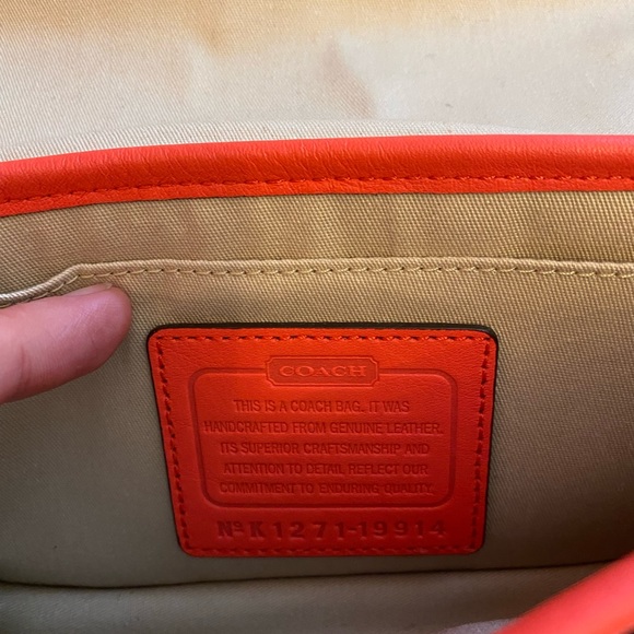 Coach Bag recevied as a gift wore once for a date! - Picture 3 of 3